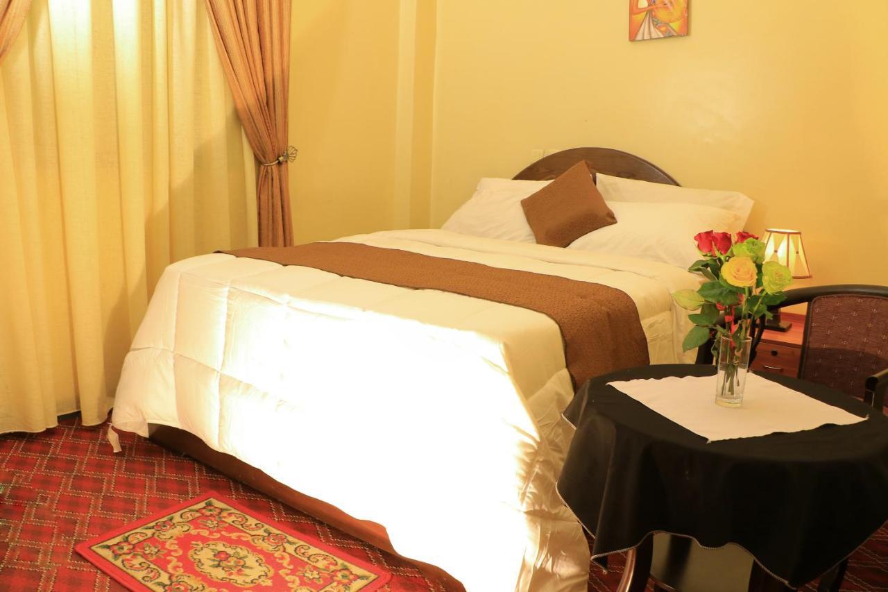 Keba Guest House Addis Ababa Dış mekan fotoğraf