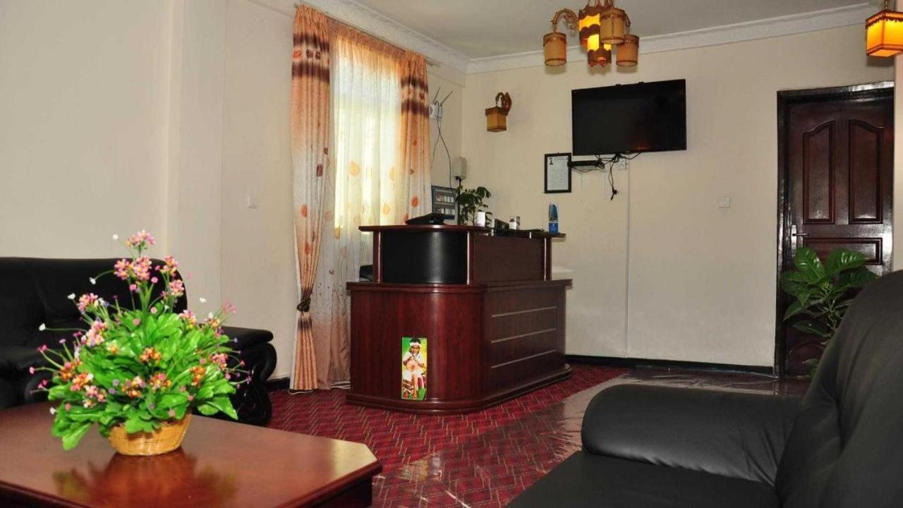 Keba Guest House Addis Ababa Dış mekan fotoğraf