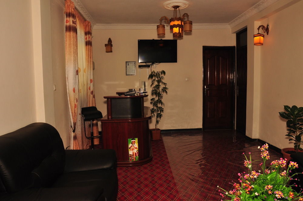 Keba Guest House Addis Ababa Dış mekan fotoğraf