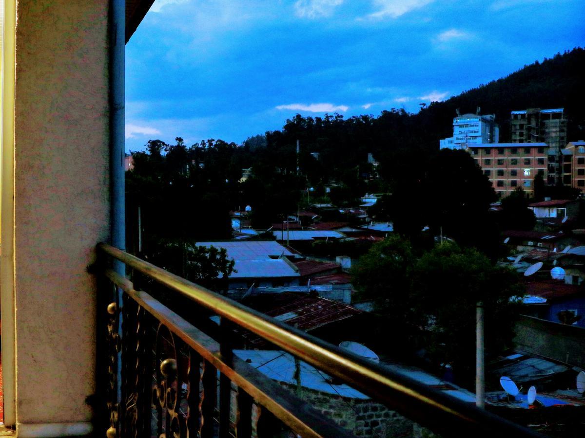 Keba Guest House Addis Ababa Dış mekan fotoğraf