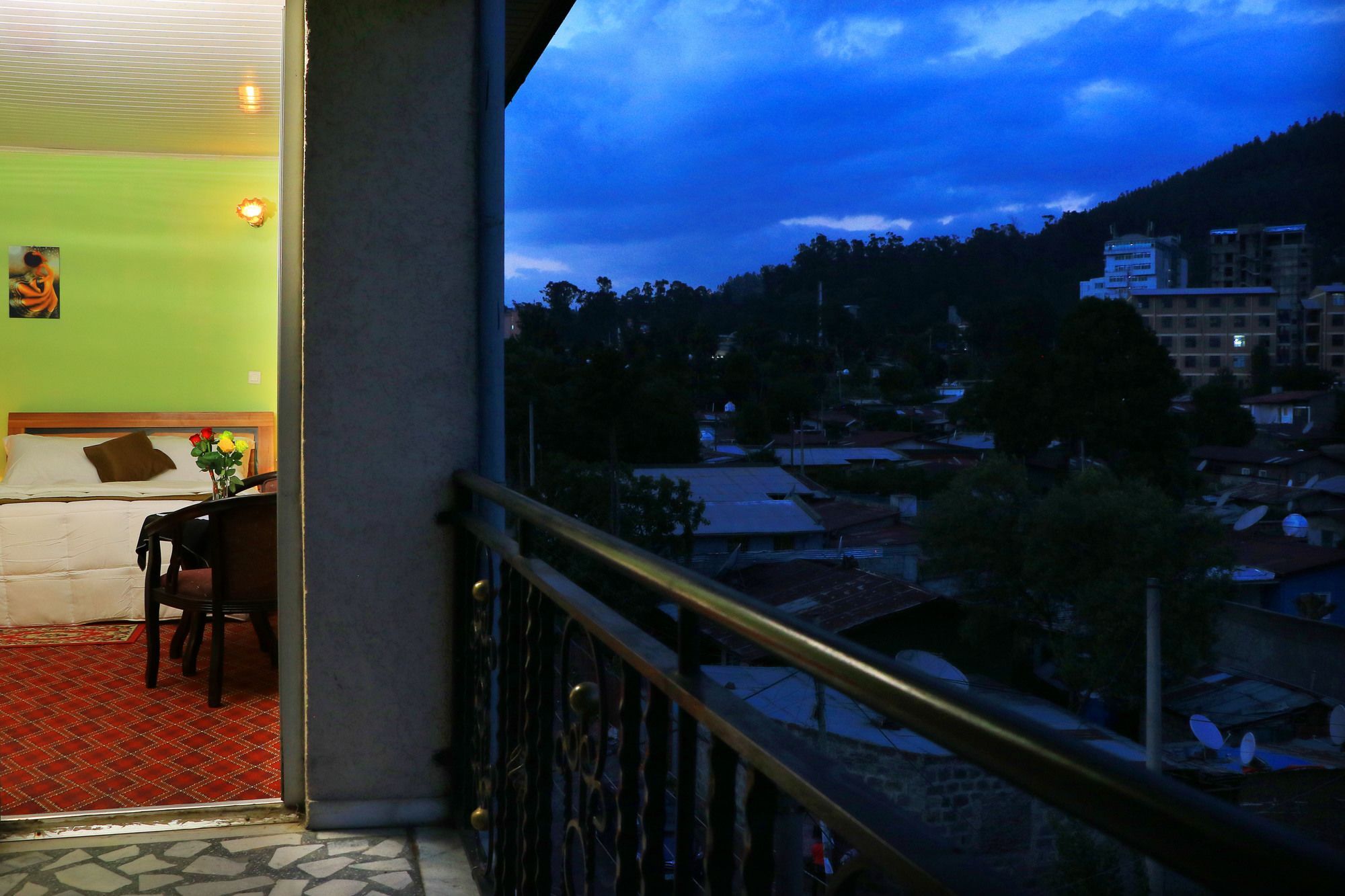 Keba Guest House Addis Ababa Dış mekan fotoğraf